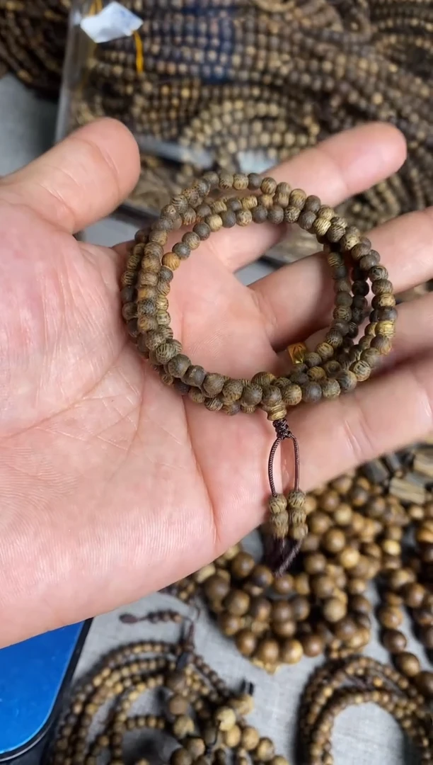 沉香手串海南老料04圆珠多圈手串多样性发一