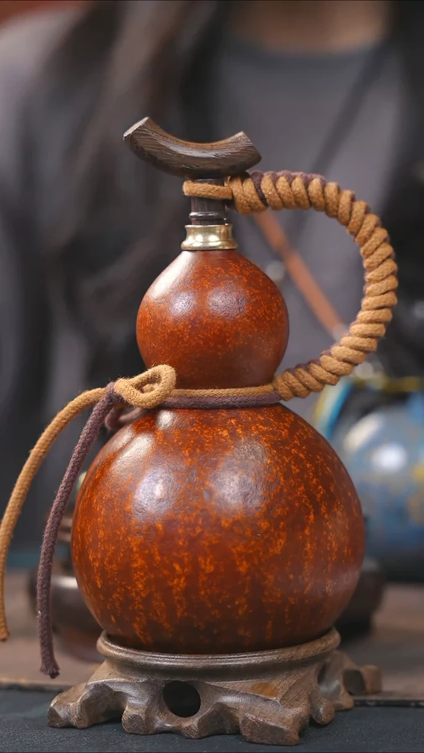 【闪购商品】YX154大漆酒葫芦不包手串及旋转底座