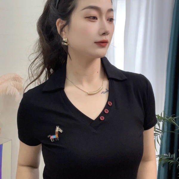 爱舞服饰 纯色带标V领短袖衫POLO 2639款