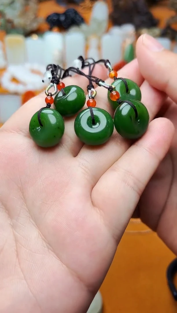 【闪购商品】和田玉颈饰未镶嵌平安扣多样性拍一发一