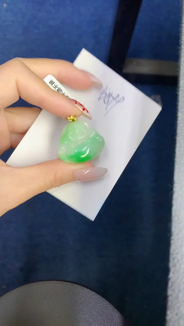 【闪购商品】翡翠颈饰18K金镶嵌0000000000