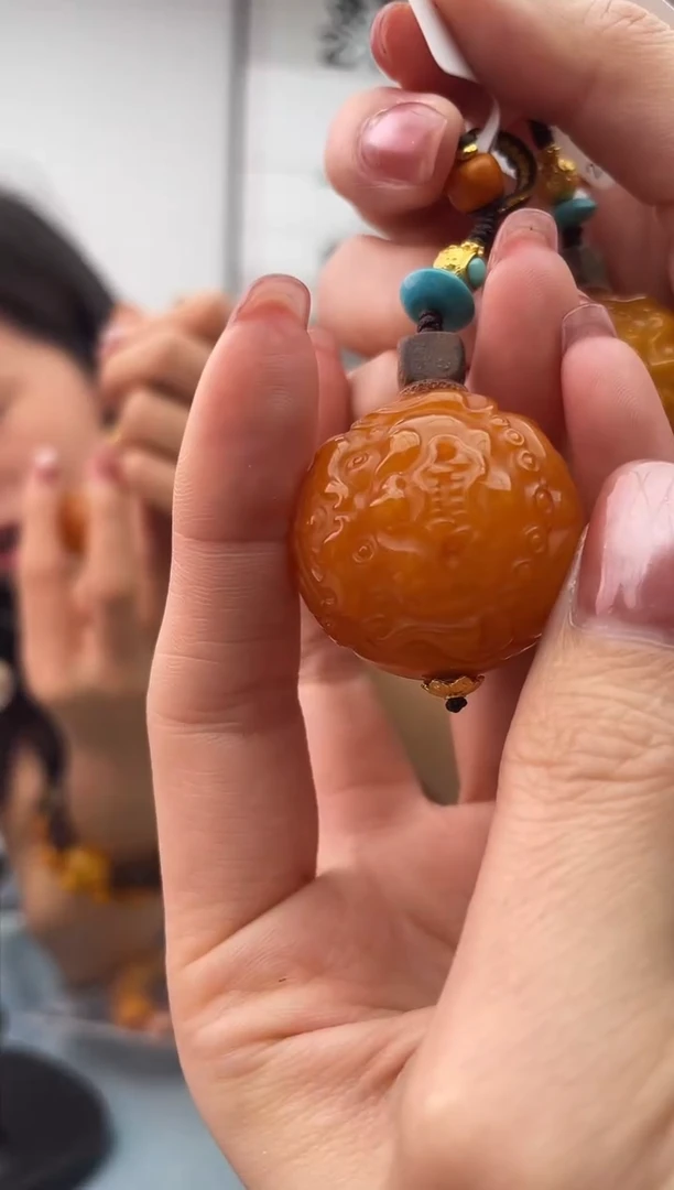 未镶嵌蜜蜡珠宝奇石假一罚十，0微瑕多样性发一件