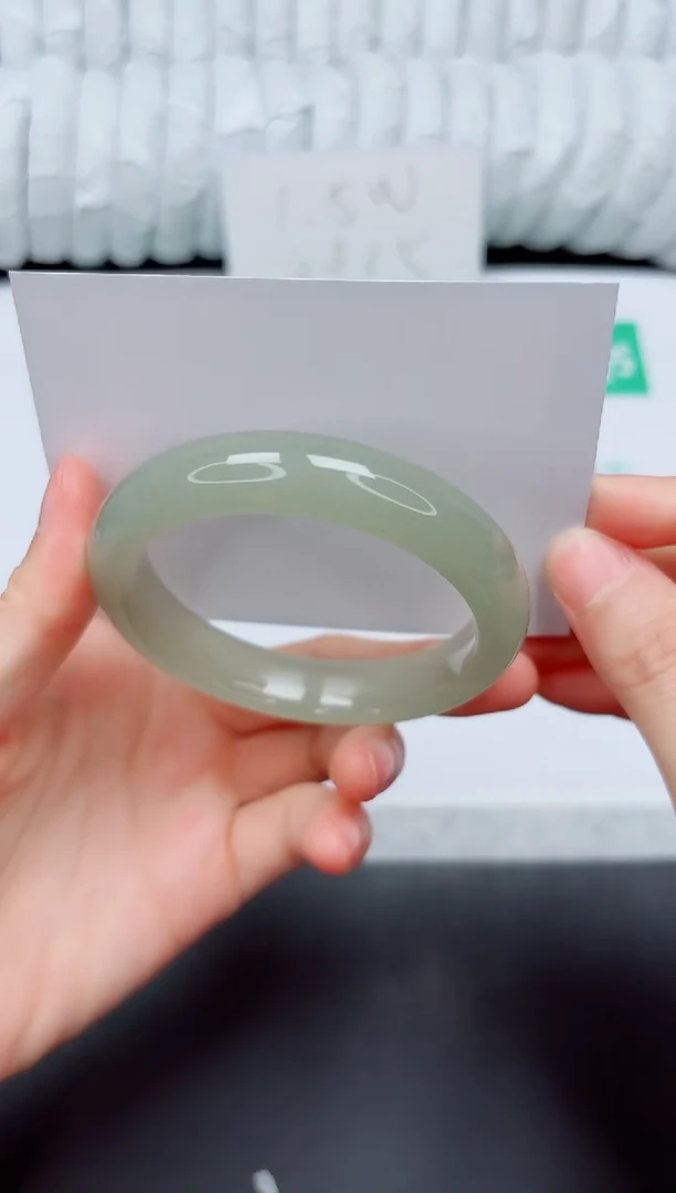 手镯石英质玉未镶嵌50-59.8D2