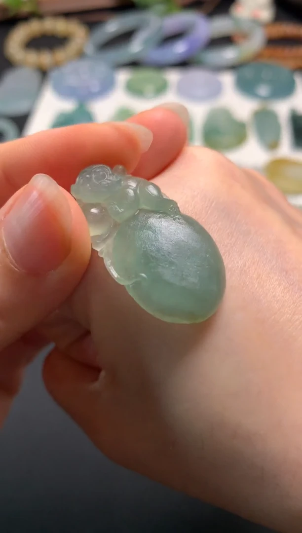 定制翡翠未镶嵌0583331052