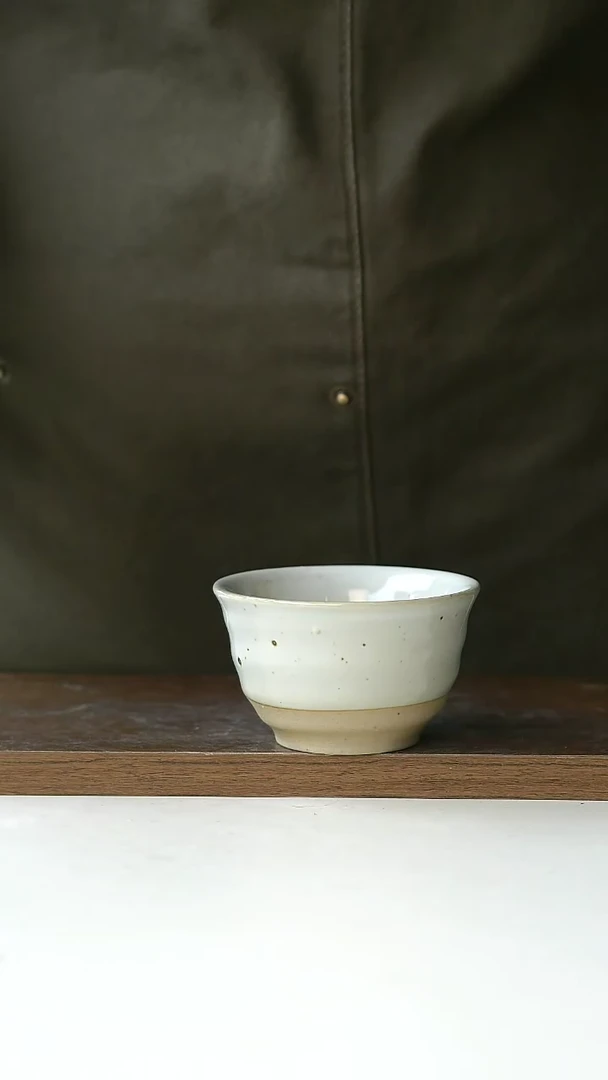 【闪购商品】陶瓷微瑕粗陶220ml白色手握杯@4-2@