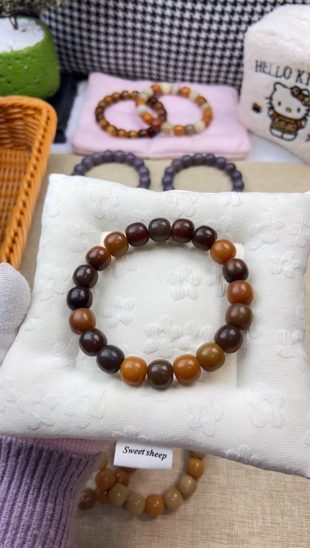 手串菩提根/象牙果卡13干磨桶珠（瑕）