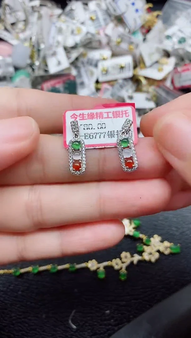 银S925镶嵌戒指翡翠1