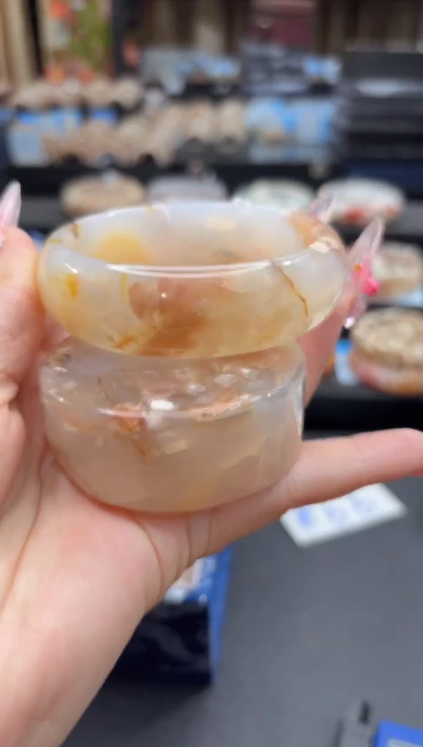 未镶嵌手镯石英质玉245(62圈赠送镯心)