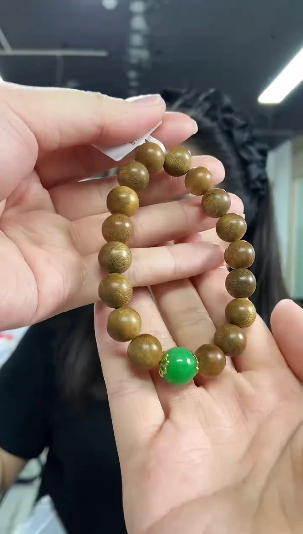 【闪购商品】翡翠手串未镶嵌多样性发其一颜色微差