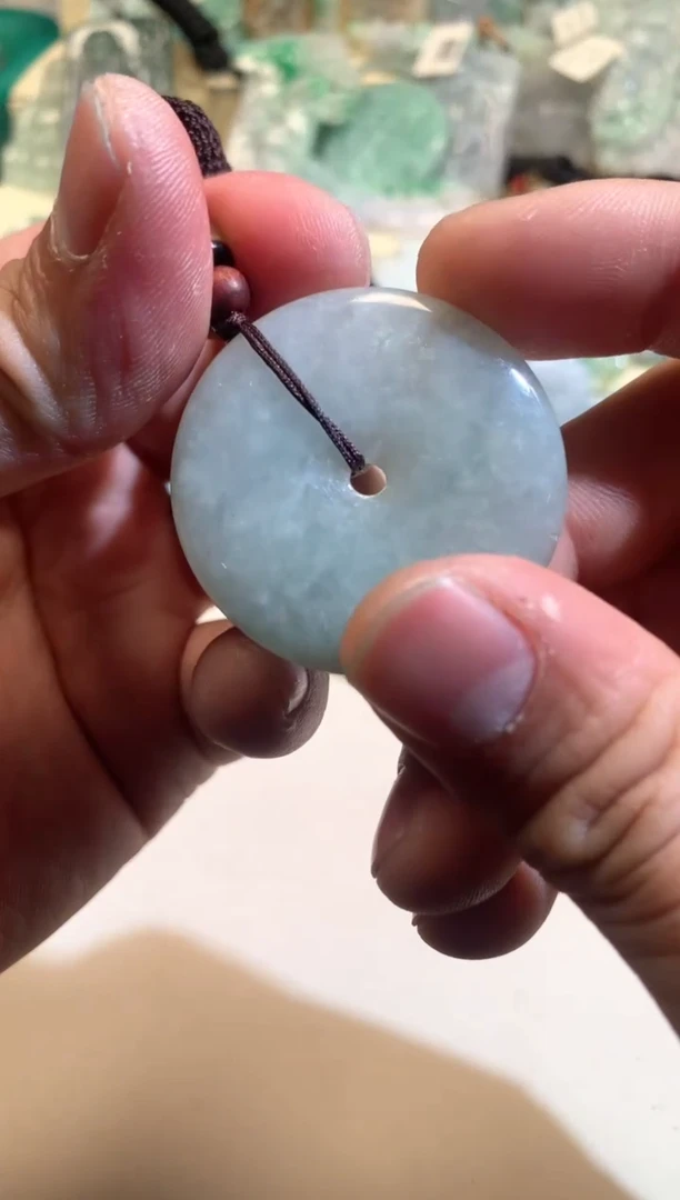 【闪购商品】翡翠颈饰未镶嵌02/09/01