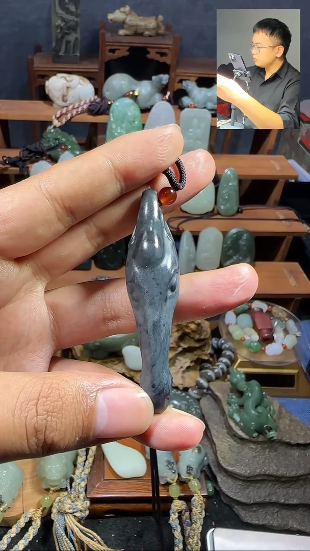 颈饰未镶嵌和田玉随机发货