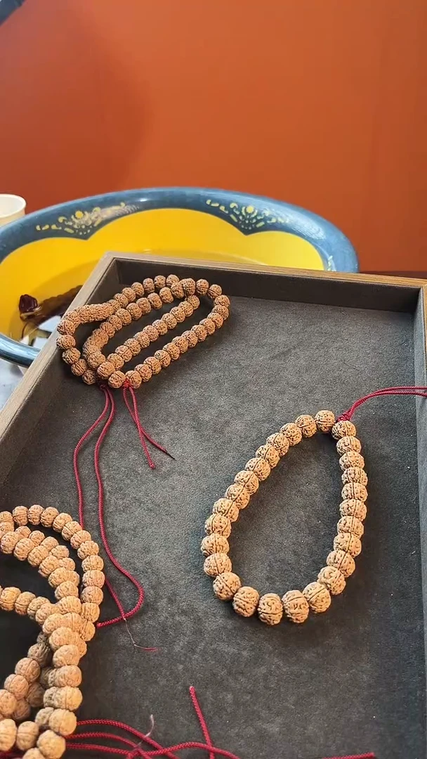 【闪购商品】金刚菩提手串13+老树王