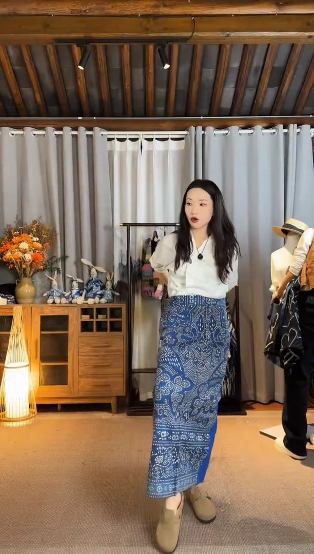 【闪购商品】设计师款蓝蜡染一片裹裙