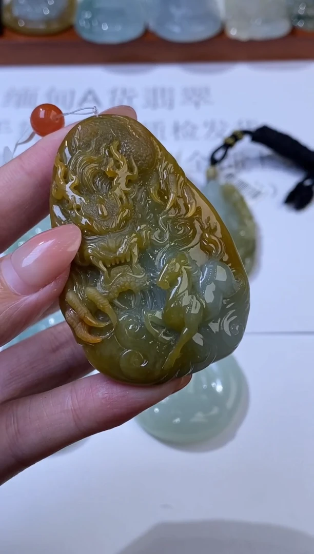 未镶嵌挂件翡翠300765  多人