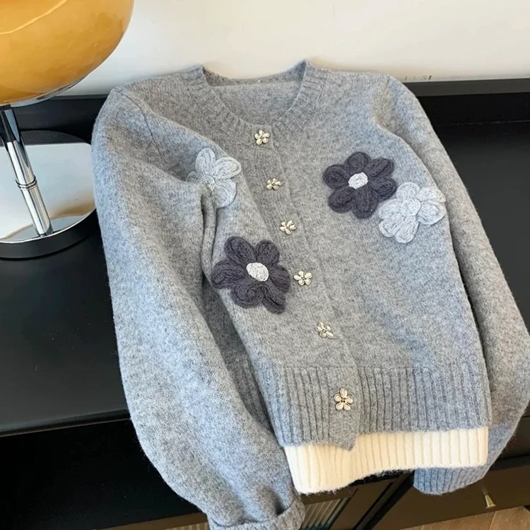 【柏林花事】自留爆款推荐~慵懒手工刺绣花朵毛衣秋冬针织开衫上衣