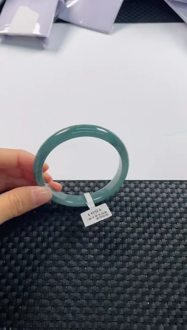 未镶嵌手镯翡翠基地发货H 7433 56+