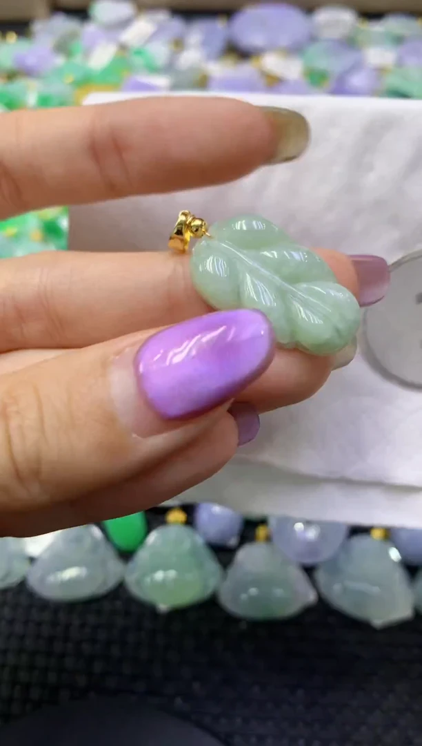 颈饰未镶嵌翡翠天然缅甸翡翠A货