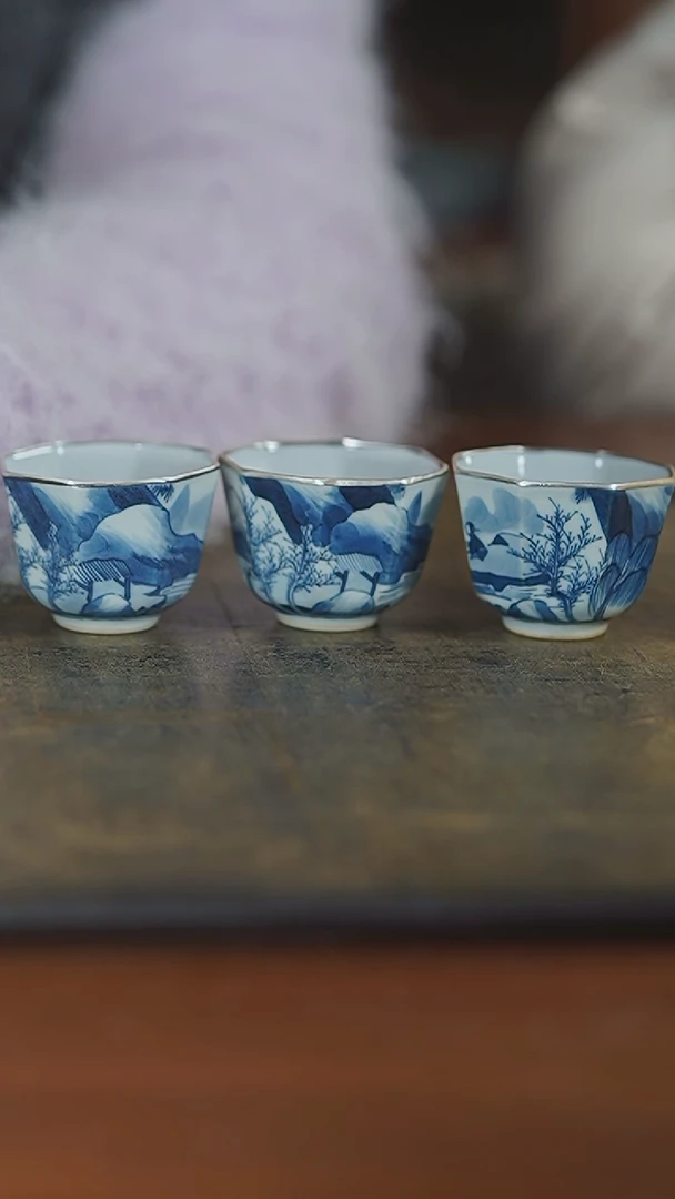 【闪购商品】杯弥云斋微瑕康熙山水三客杯