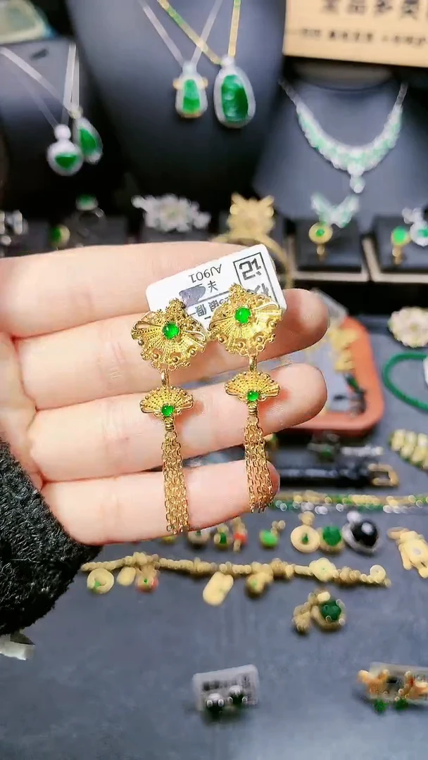 【闪购商品】翡翠耳饰银S925镶嵌耳饰