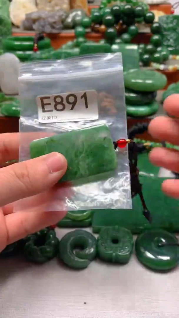 未镶嵌和田玉珠宝半成品1