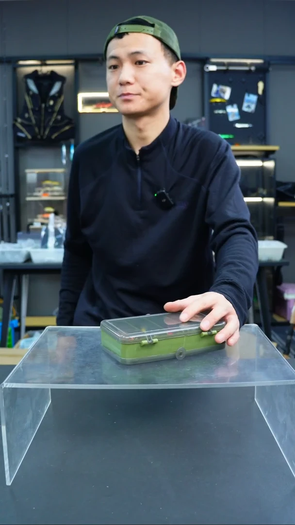 232#路亚毒物社饵盒送饵