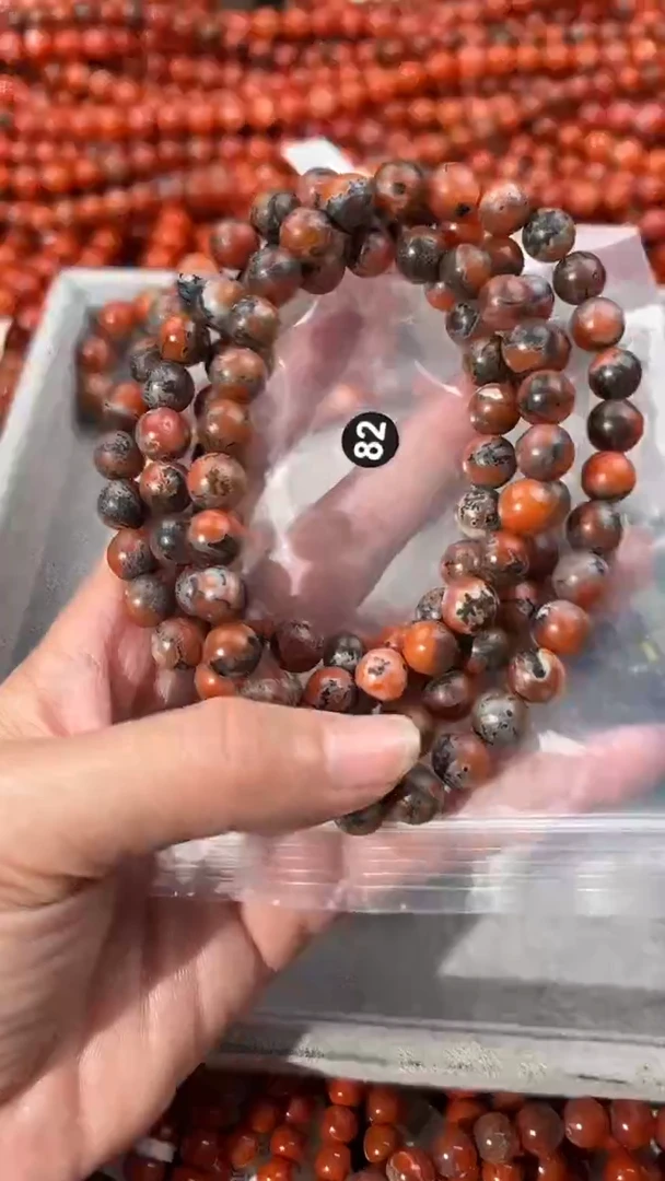 南红玛瑙手串未镶嵌9+