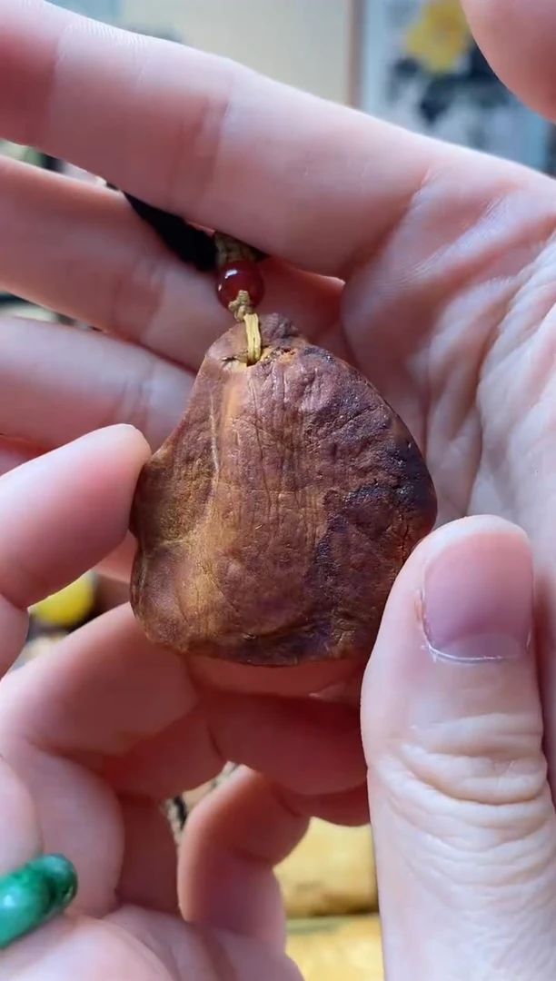 【闪购商品】琥珀颈饰未镶嵌吊坠