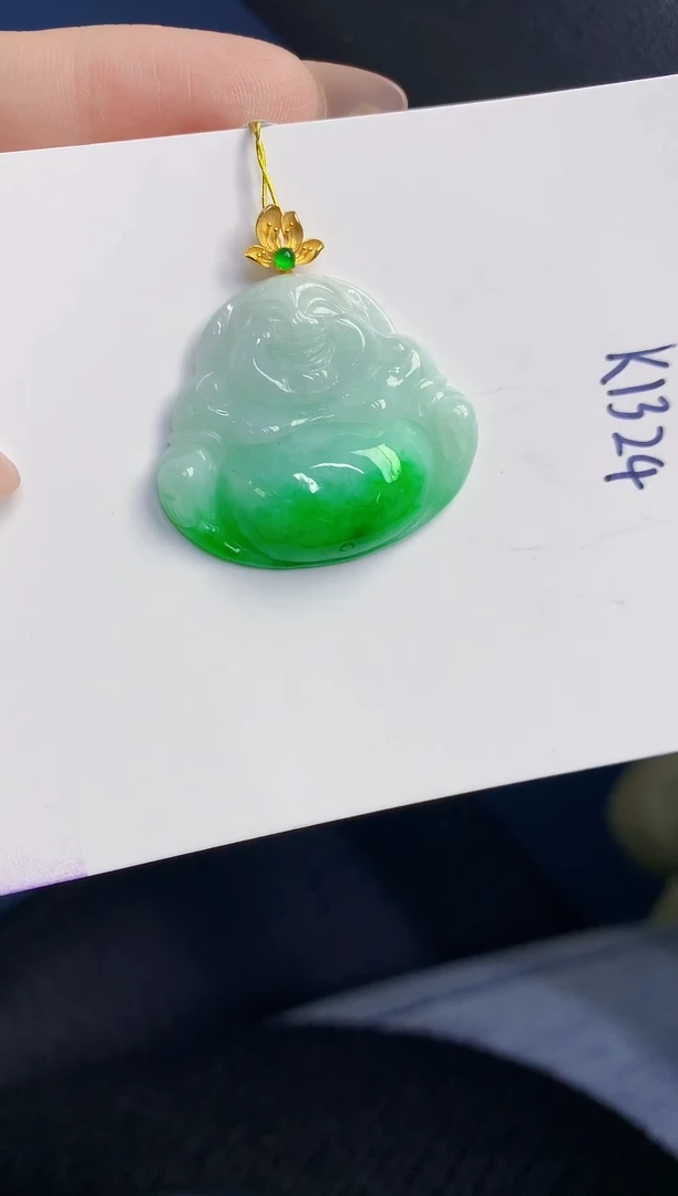 颈饰18K金镶嵌翡翠缅甸天然翡翠A货