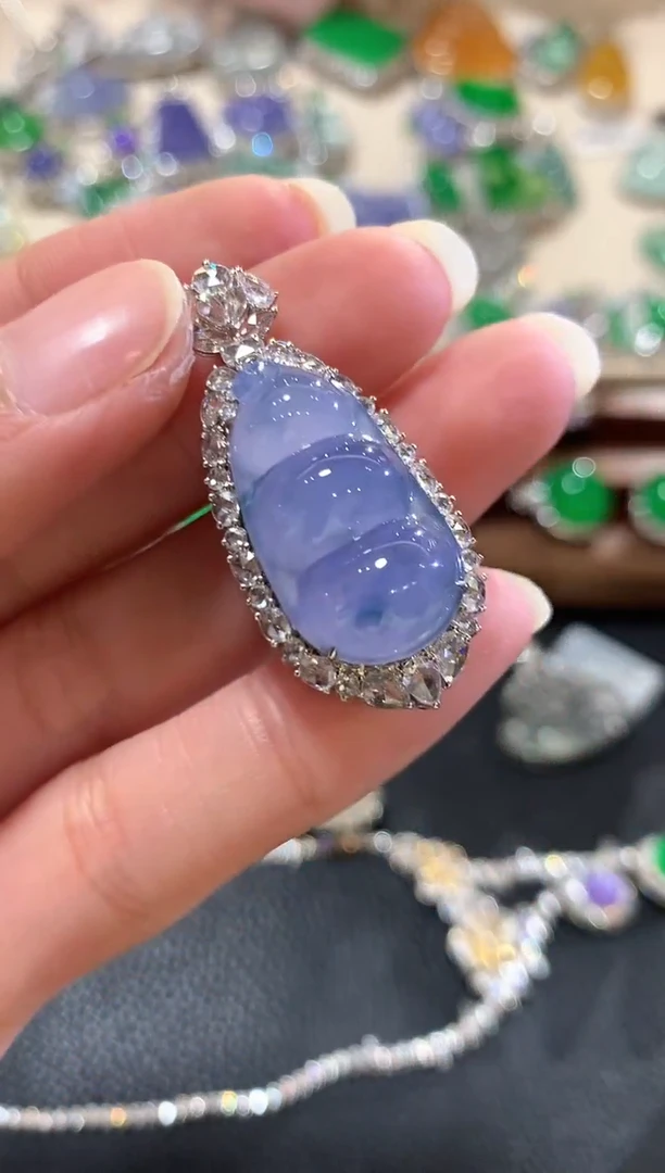 吊坠(不含链)18K金镶嵌翡翠m73  紫色有色差