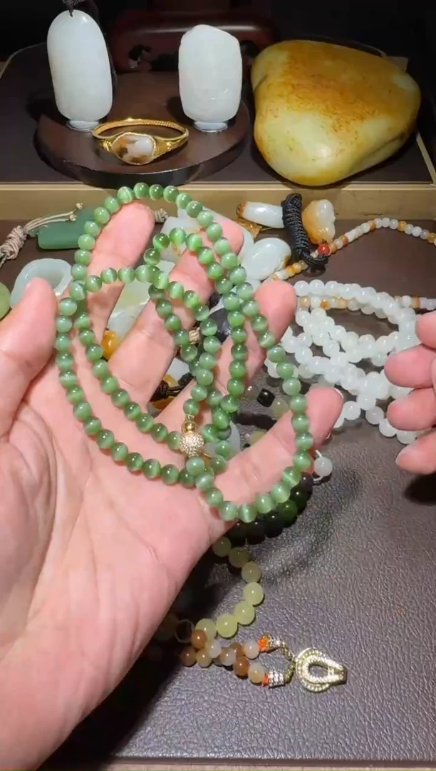 未镶嵌和田玉挂件和田玉