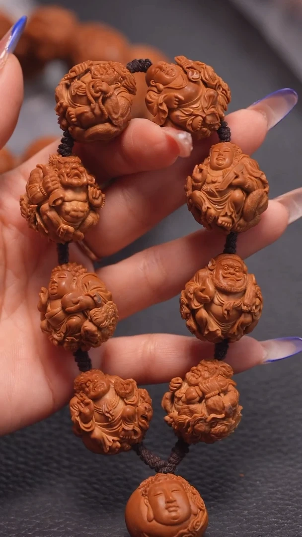手串橄榄核2.6立雕骑兽万佛