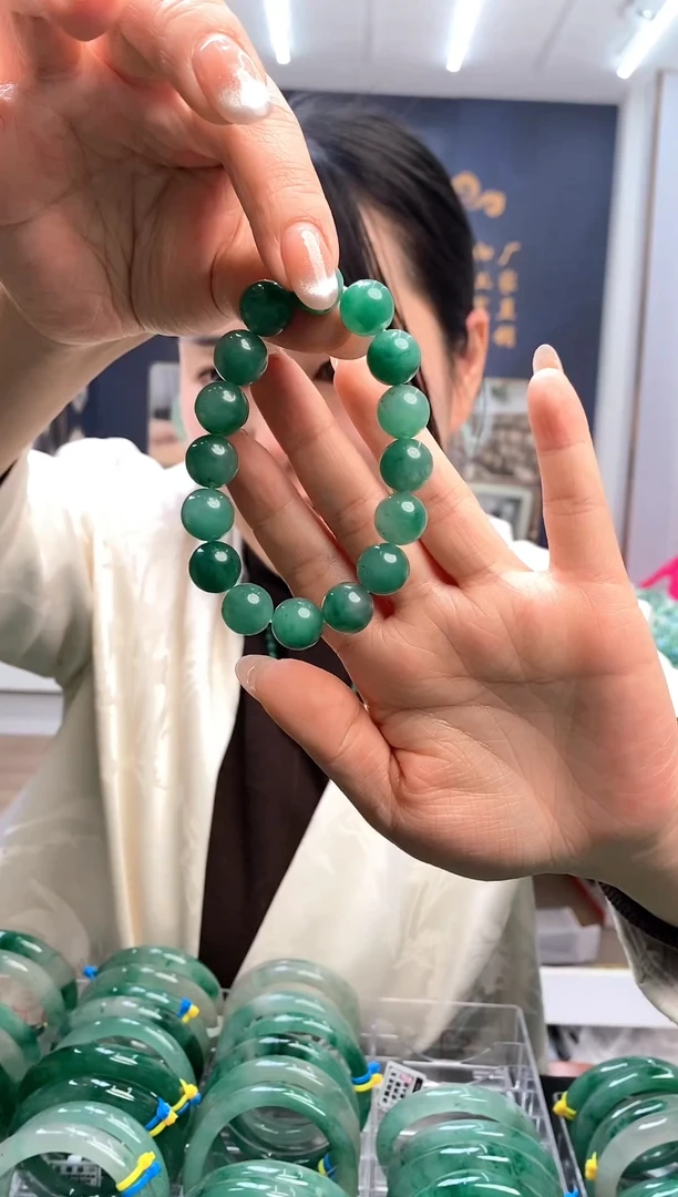 【闪购商品】石英质玉手串未镶嵌13