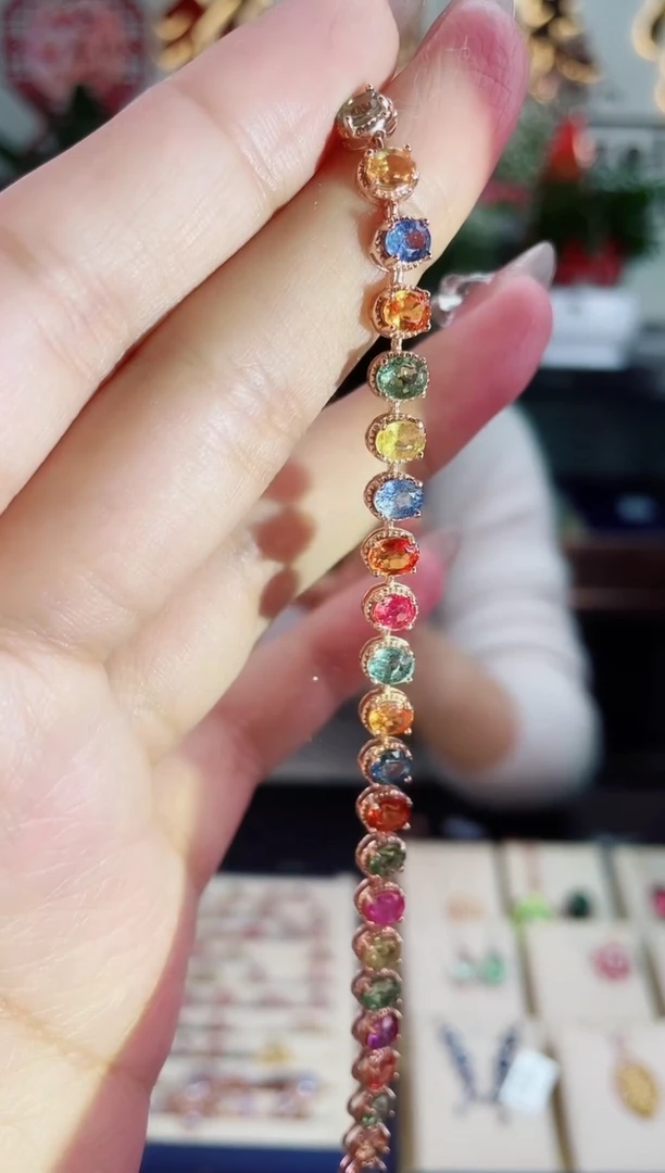 【闪购商品】彩色蓝宝石手链银S925镶嵌手链