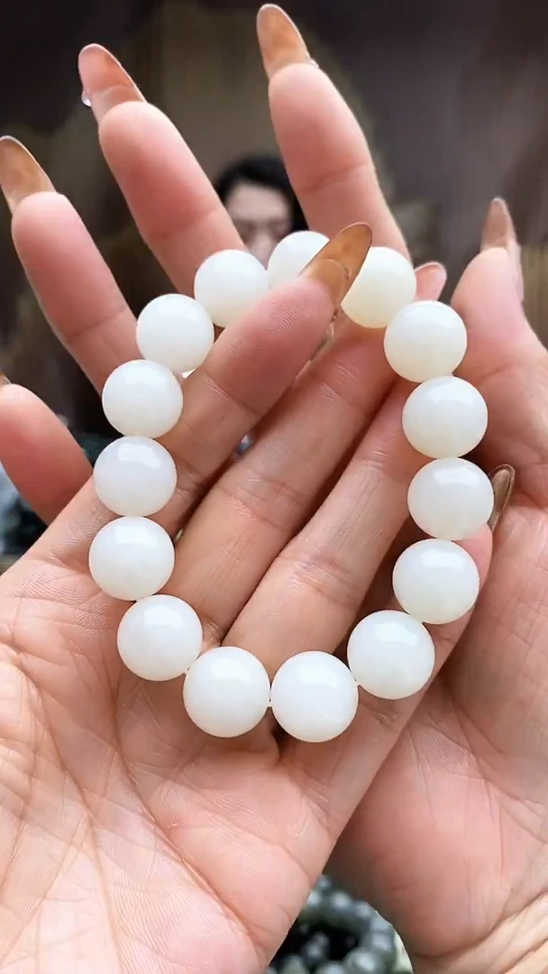 未镶嵌手串和田玉且末白14