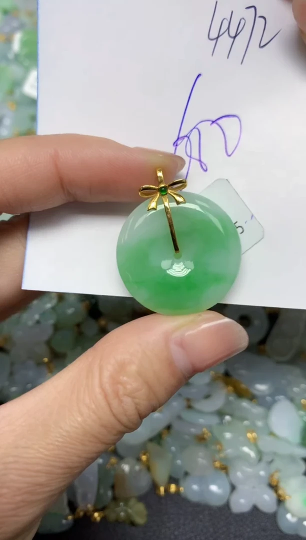 【闪购商品】翡翠颈饰18K金镶嵌天然翡翠A货