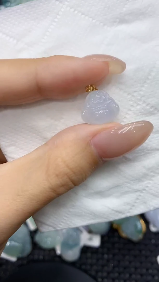 翡翠18K金镶嵌颈饰111111111111