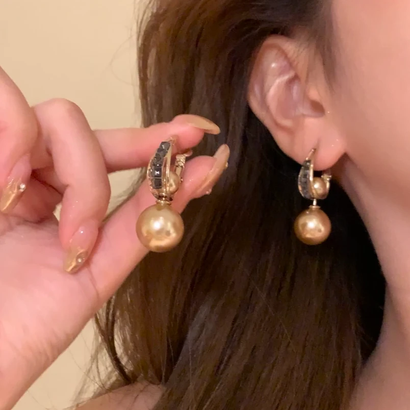 铜合金锆石耳饰 一款五戴闪锆珍珠耳环女秋冬轻奢高级感耳针耳饰