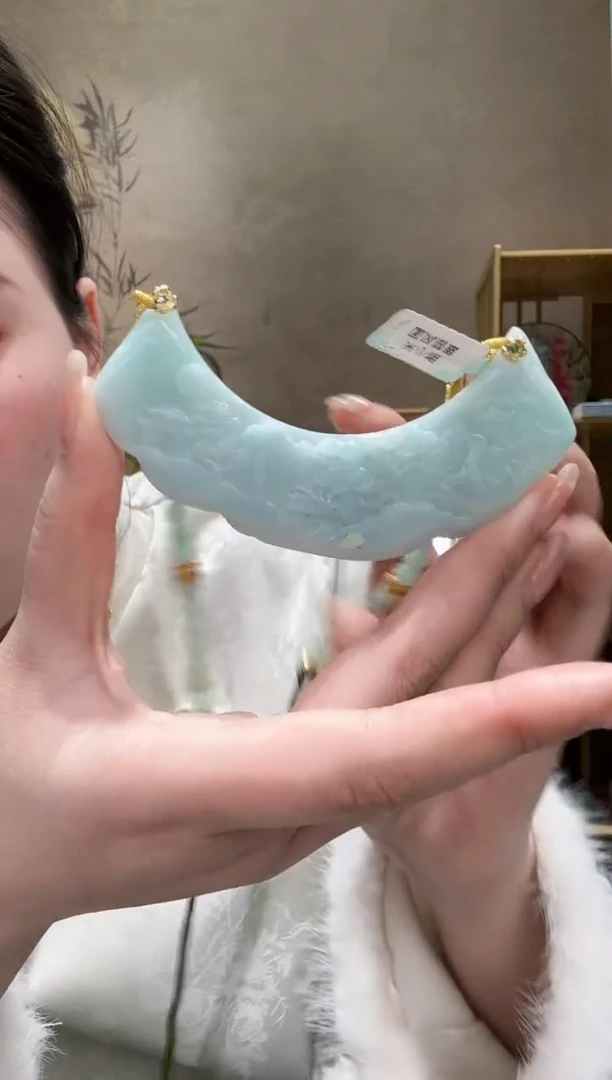 【闪购商品】翡翠颈饰未镶嵌吊坠