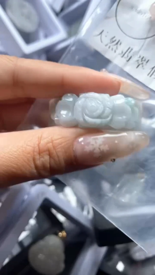 颈饰未镶嵌翡翠3864