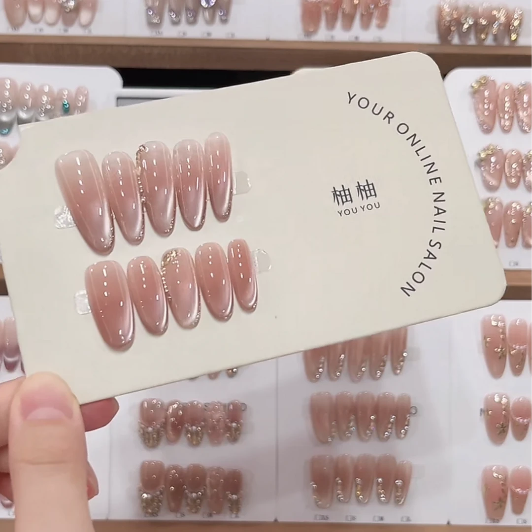 【月光流莹】柚柚纯手工穿戴甲锆石马眼猫眼腮红晕染显白高级感美甲