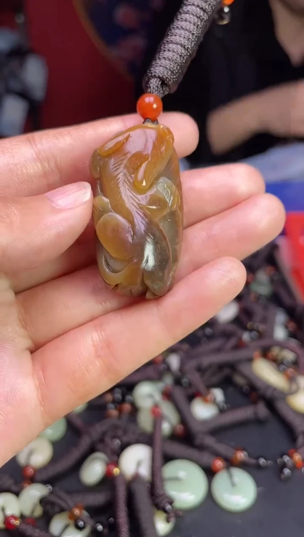 未镶嵌和田玉挂件1