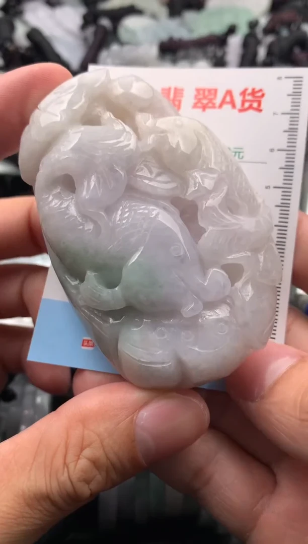 【闪购商品】翡翠吊坠(不含链)未镶嵌1