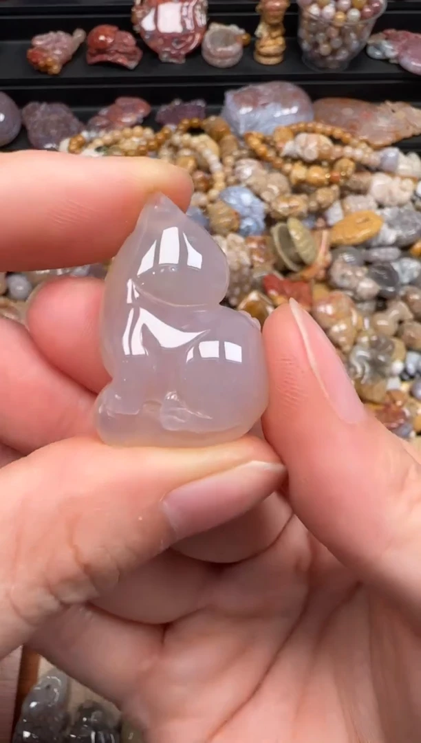 【闪购商品】硅化珊瑚（珊瑚玉）未镶嵌颈饰966