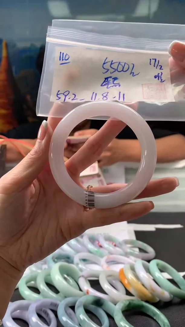 【闪购商品】翡翠手镯未镶嵌翡翠手镯 下单联系小耳机#110