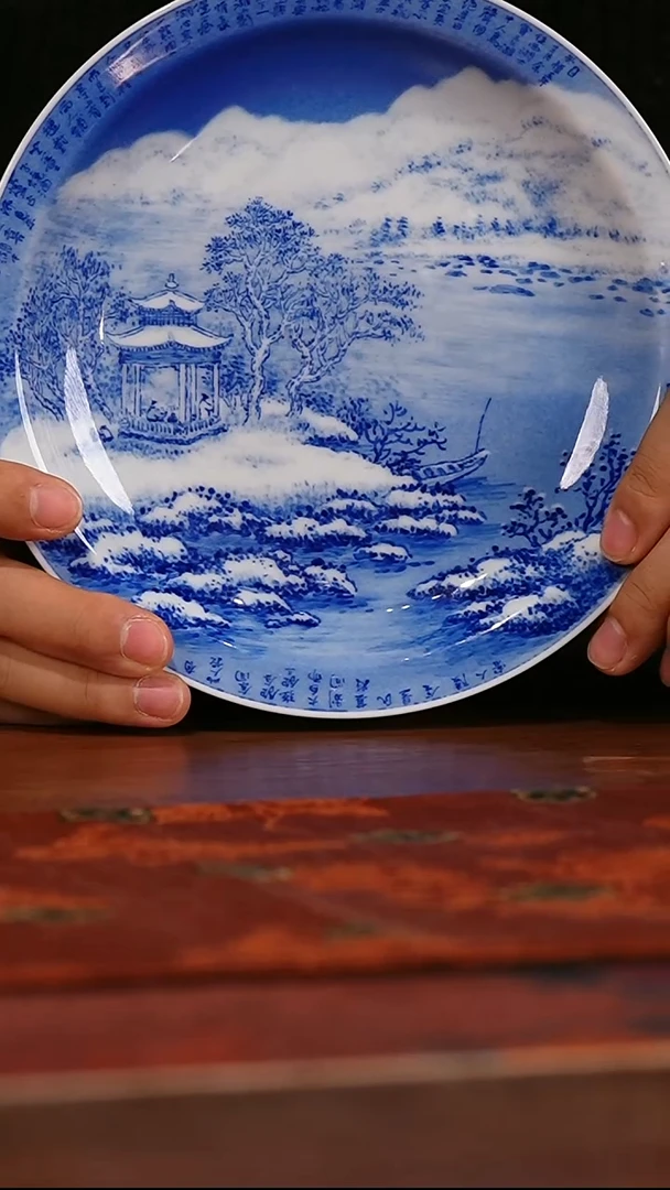 瓷姑娘-小桥窑青花雪景湖心亭画片-壶承