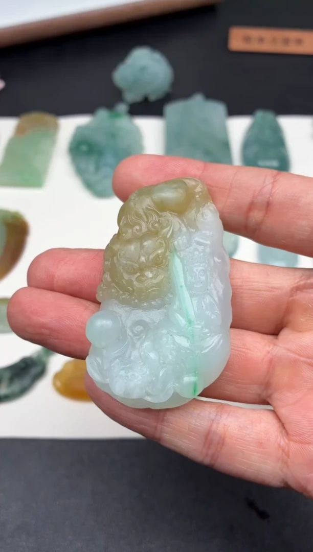 未镶嵌定制翡翠翡翠