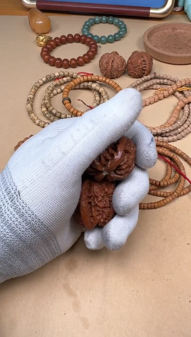 【闪购商品】文玩核桃把件墨阁专拍