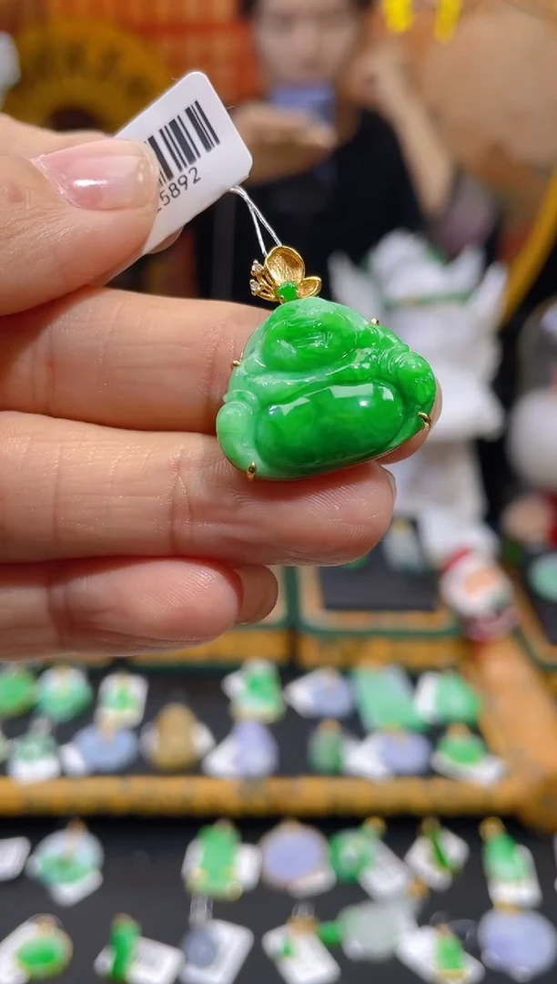 【闪购商品】翡翠颈饰18K金镶嵌假一赔三