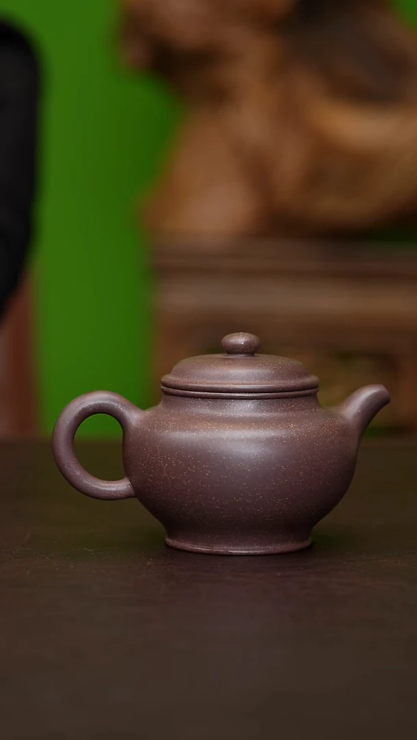 茶壶紫砂孤品 千禧紫泥  掇只 230 CC