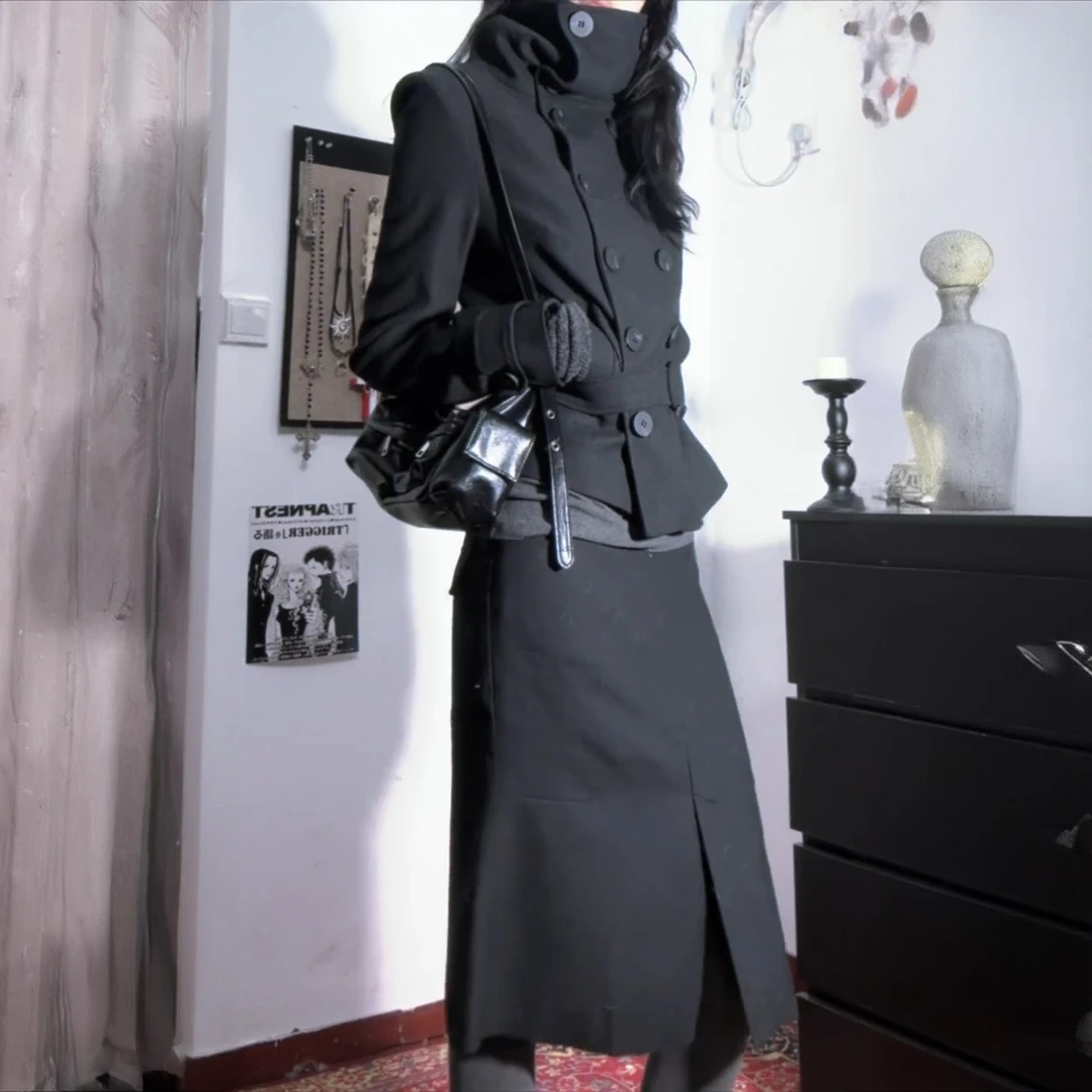 法式高级感慵懒风时尚套装女秋冬新款双排扣黑色外套半身裙两件套